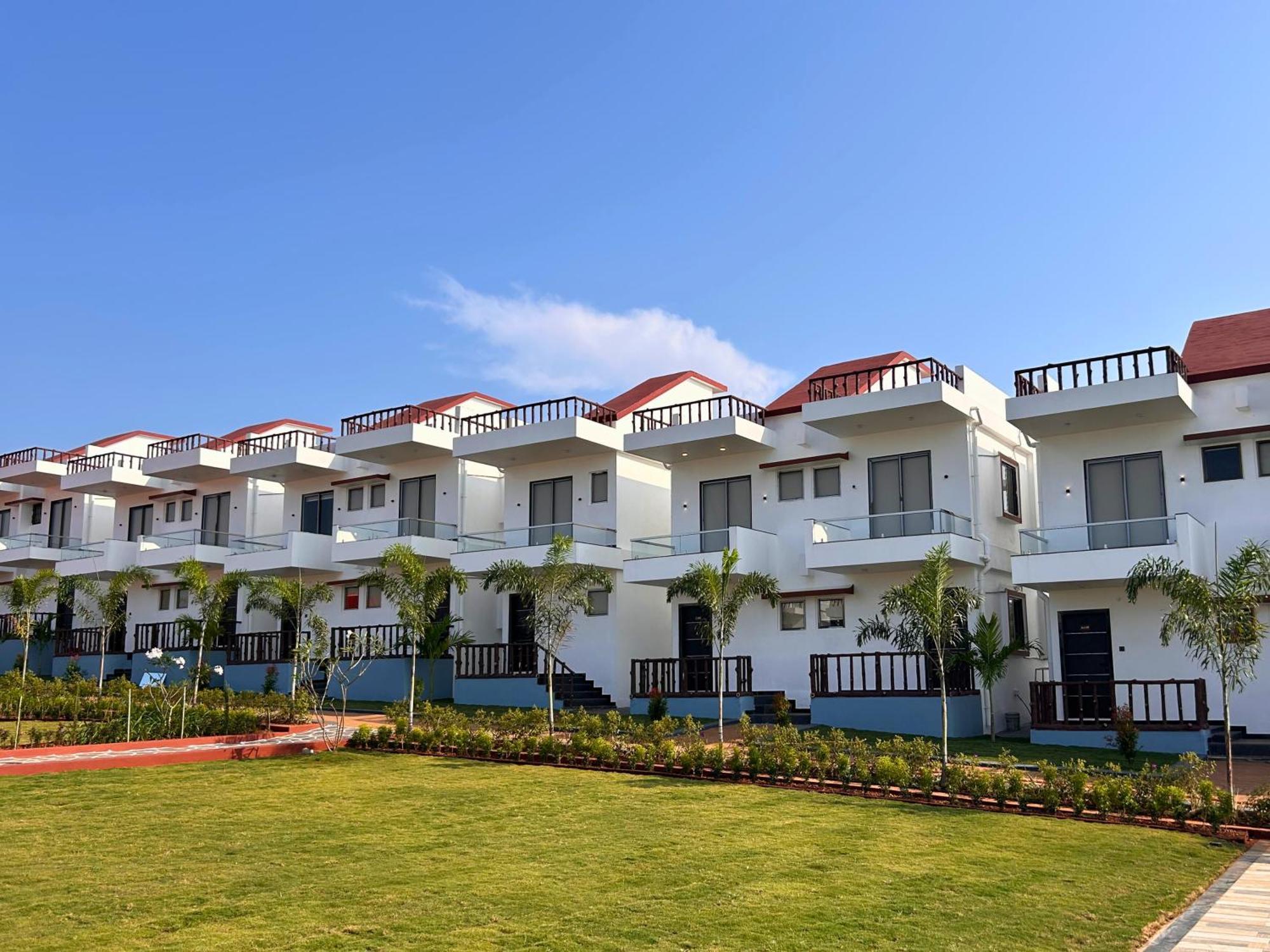 Baywatch Resort Bhogave Beach Vengurla Eksteriør billede
